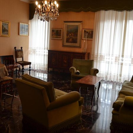 Eleganza Vicino Al Centro Di Torino Apartment Ngoại thất bức ảnh