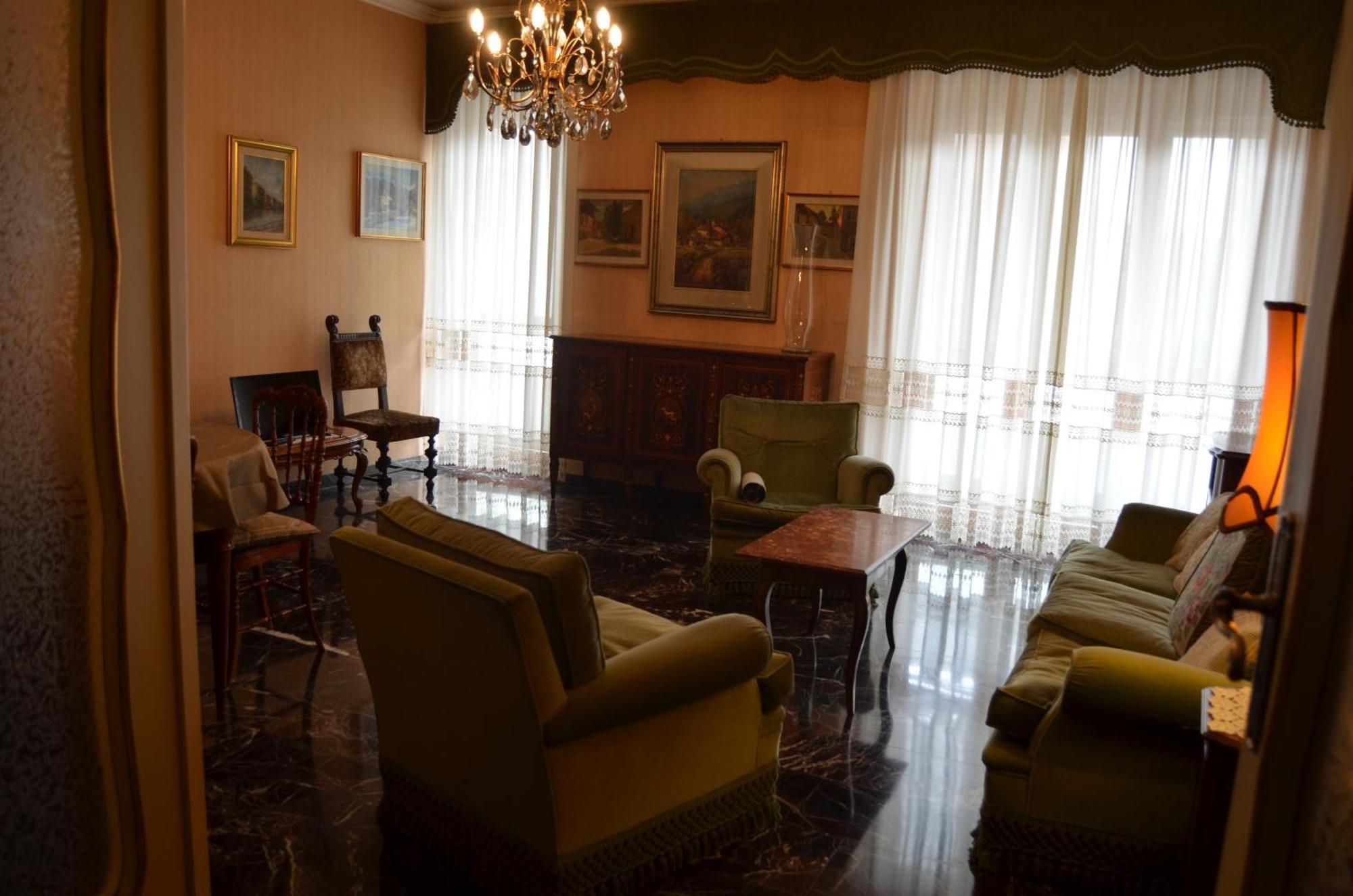 Eleganza Vicino Al Centro Di Torino Apartment Ngoại thất bức ảnh